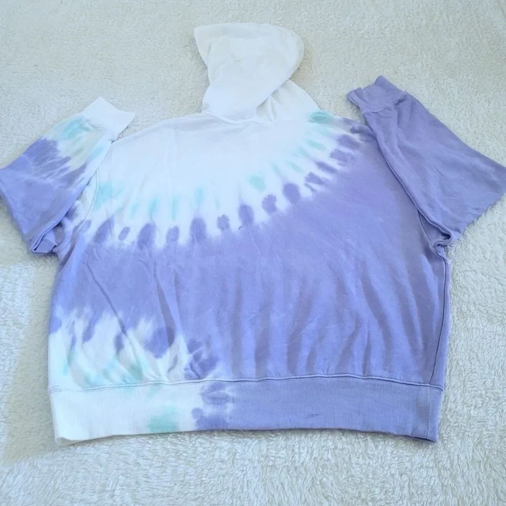 Wildfox🦊 Periwinkle Tie Dye☮️ Hoodie - NWT - Picture 15 of 16